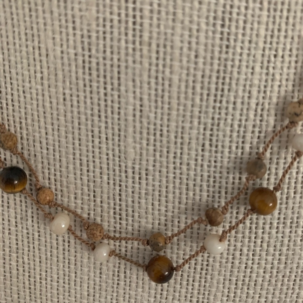 Natural Tiger’s Eye gemstone round necklace - Picture 2 of 4